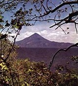Никарагуа (вулкан Момотомбо)