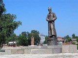 Новозыбков (памятник П. Е. Дыбенко)