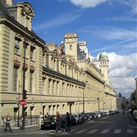Парижский университет (Сорбонна, вид с улицы Сен-Жак)