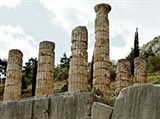 Пелопоннес (Развалины Храма Аполлона в Дельфах)