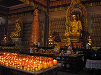 Пинанг (интерьер храма Кек Лок Си)