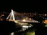 Подгорица (мост Миллениум ночью)