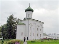 Полоцк (Спасо-Преображенская церковь, боковой фасад)