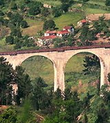 Португалия (каменный железнодорожный мост)