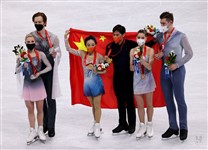 Призеры олимпиада в Пекине 2002 года (фигурное катание, пары)