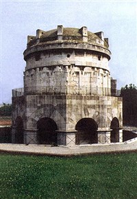 Равенна (мавзолей Теодориха)
