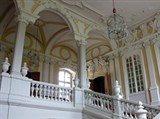 Рундальский дворец (лестница)