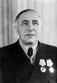 ТАИРОВ Александр Яковлевич (февраль 1945 года)