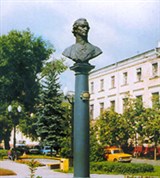 Тамбов (Памятник первому губернатору города Г. Р. Державину)