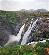 Тамилнад (водопады на реке Кавери)