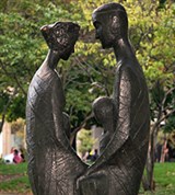Торонто (скульптура в парке)