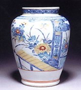 Фарфор (Ваза в стиле какиэмон. Япония. Конец 17 века)
