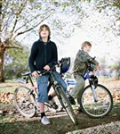 Физическое воспитание подростка (велосипед)
