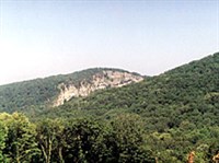 Хоста (вид на гору Малый Ахун и Орлиные скалы)