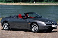 ALFA ROMEO Spider (916 серия, 1998-2003 годы)