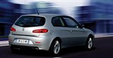 ALFA romeo 147 (модель 2004, вид сбоку сзади)