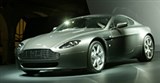 ASTON MARTIN V8 Vantage (модель серебристого цвета)