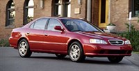 Acura TL (2001 вид спереди)