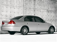 Acura EL (вид сбоку)