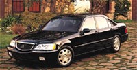 Acura RL седан вид сбоку спереди