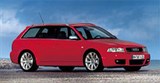 Audi RS4 вид сбоку