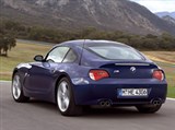 BMW Z4 (с жесткой крышей, вид сзади сбоку)