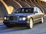 Bentley Arnage (Arnage R 2005, вид спереди сбоку)