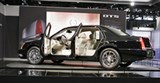 Cadillac DTS (на выставке, с открытыми дверями)