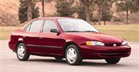 Chevrolet USA Prizm вид спереди сбоку