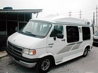 Dodge Ram Van (вид сбоку)