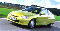 HONDA Insight вид спереди в движении