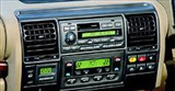 Land Rover Discovery центральная панель