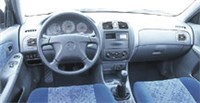 Mazda 323 интерьер салона