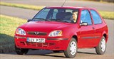 Mazda 121 на дороге