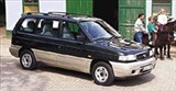 Mazda MPV вид сбоку