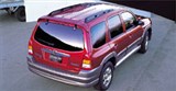 Mazda Tribute вид сзади сбоку