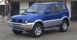 Nissan Terrano II вид спереди сбоку
