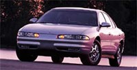 Oldsmobile Intrigue вид спереди