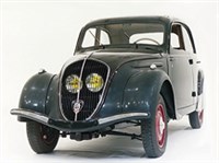 Peugeot 202 (вид спереди)