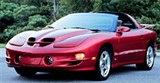 Pontiac Firebird вид спереди сбоку