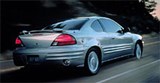 Pontiac Grand AM на дороге