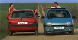 Renault Twingo II вид спереди и вид сзади