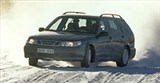 Saab 9-5 Универсал на грунтовой дороге