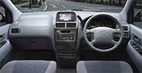 Toyota Ipsum (передние кресла)