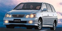 Toyota Gaia вид спереди