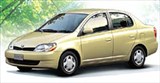 Toyota Platz вид спереди сбоку