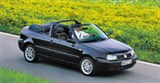 Volkswagen Golf IV кабриолет на дороге