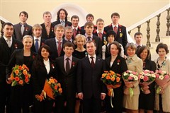 XXI зимние Олимпийские игры (Д. Медведев с медалистами)